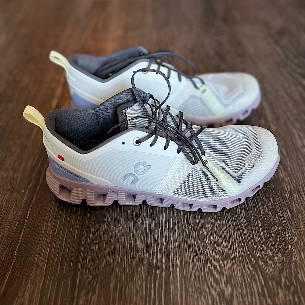 ON Cloud X Shift sneakers, size women’s 9, almost brand new condition